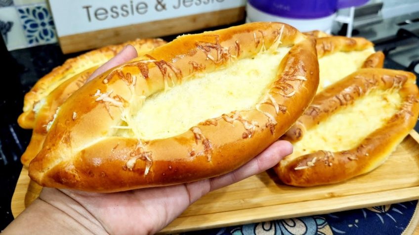 قوارب الجبن على طريقة أم وليد مكتوبة